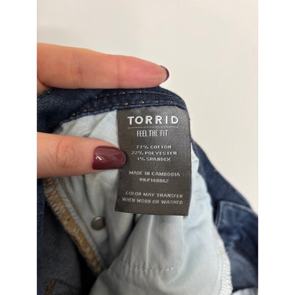 Torrid Jeans Womens 10S 10 Short Dark Wash Luxe Slim Boot Super Stretch Denim - Picture 4 of 5